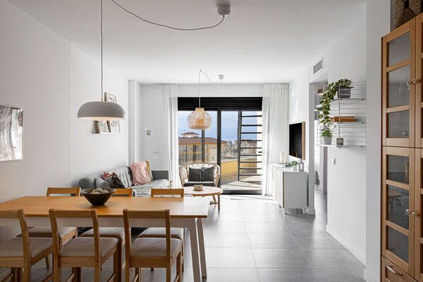 تناول الطعام