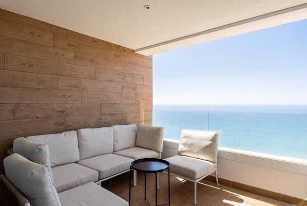 Property grounds - Isea Calaceite, 2 bedroom (Llanos, Los (Torrox-Costa))