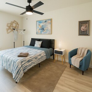 1 Schlafzimmer, Bügeleisen/Bügelbrett, kostenloses WLAN, Bettwäsche