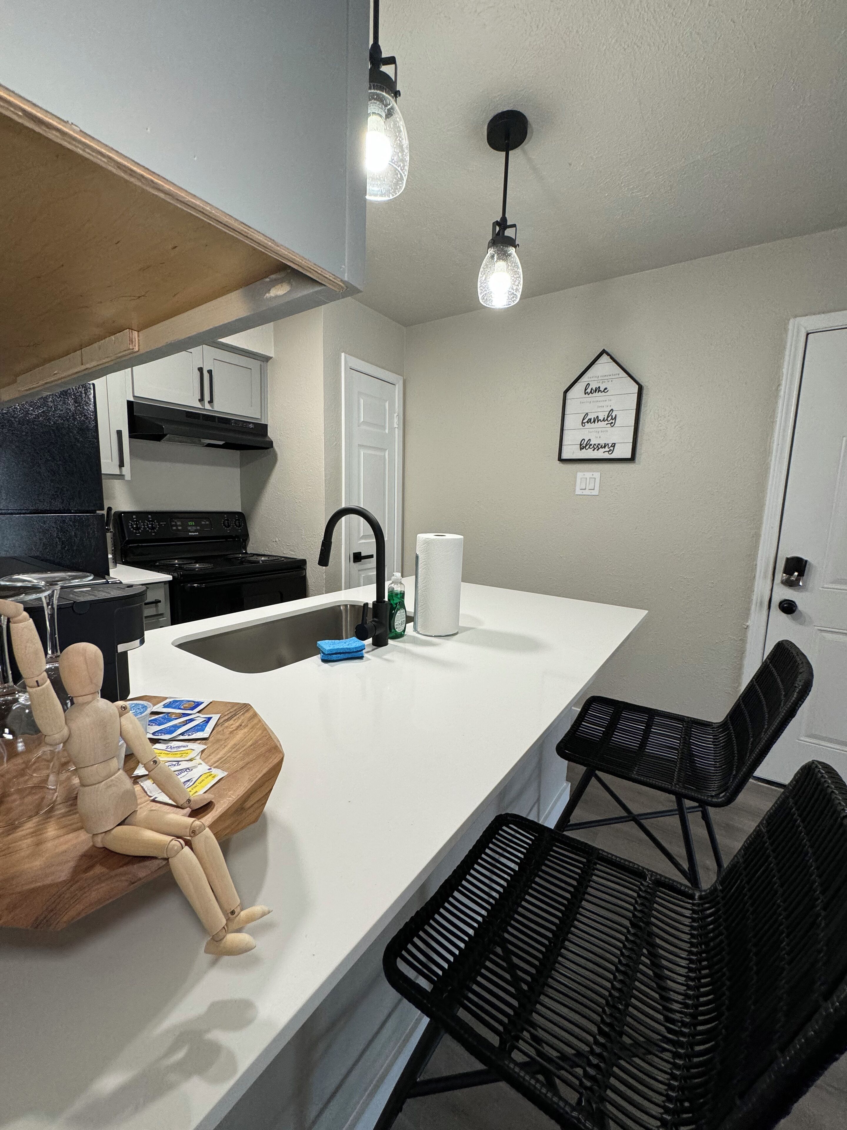 冰箱、微波炉、烤箱、炉灶