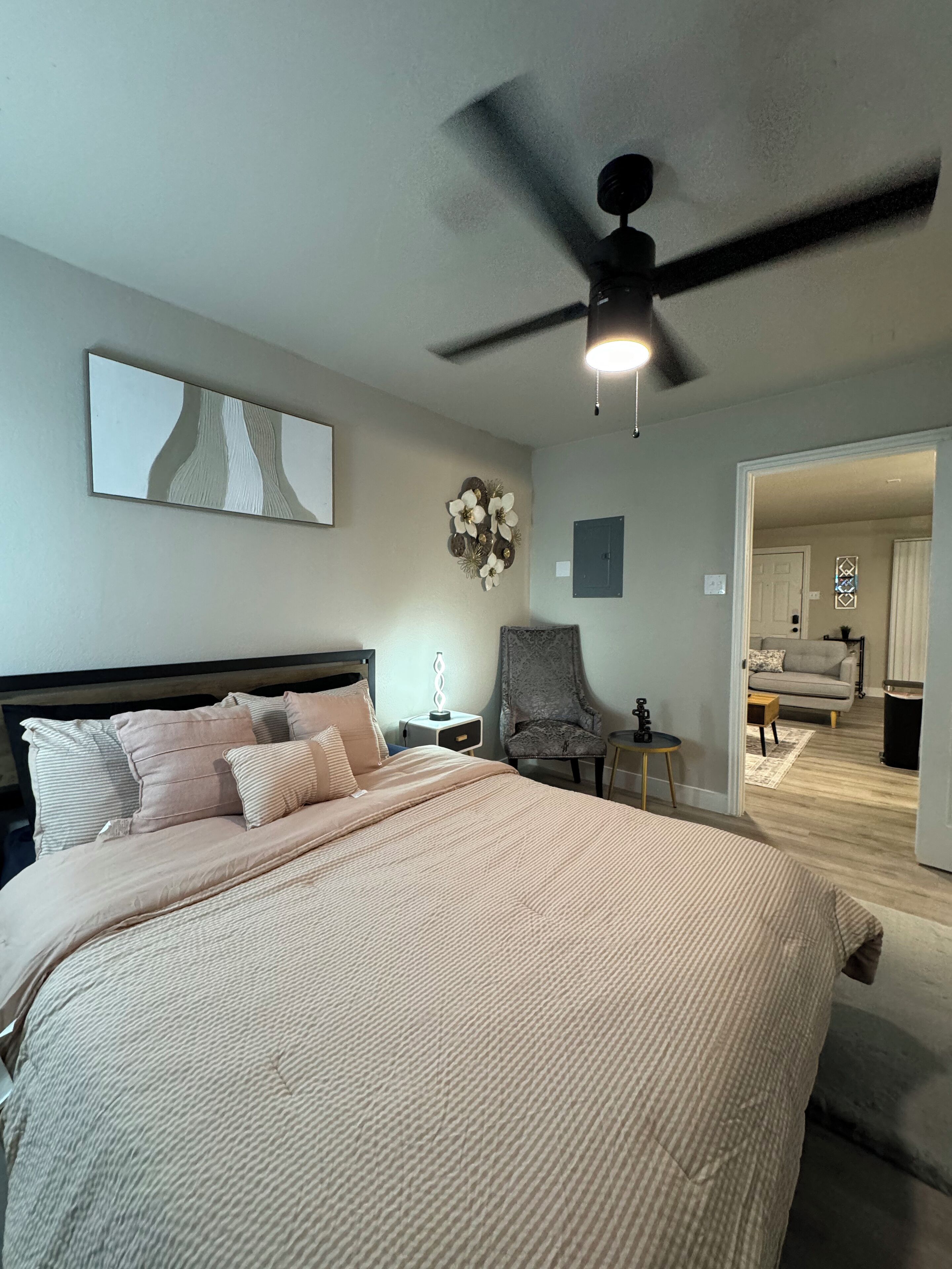 1 bedroom, iron/ironing board, WiFi, bed sheets