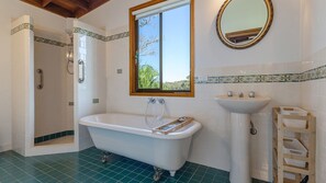Shower - Tidewood at Elizabeth beach (Elizabeth Beach)