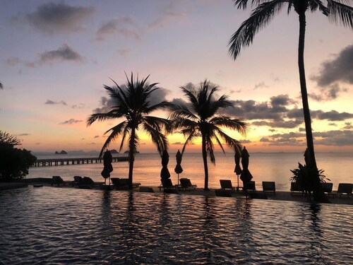 Koh Samui 5-Star InterContinental Resort Luxury Villa