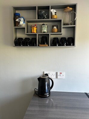 Interior - 2Bedroom-1Bathroom-Patio-WiFi (Aberuthven)