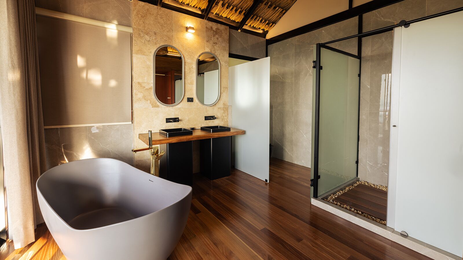 Deluxe Suite, Balcony, Hill View | Premium bedding, down duvets, minibar, in-room safe