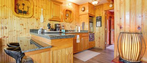 Coffee/tea maker, fridge, microwave, toaster