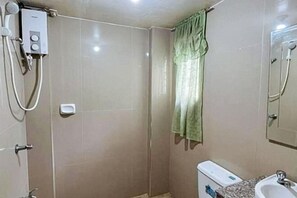 Room - Gamal 360 Transient Baguio City (Baguio)