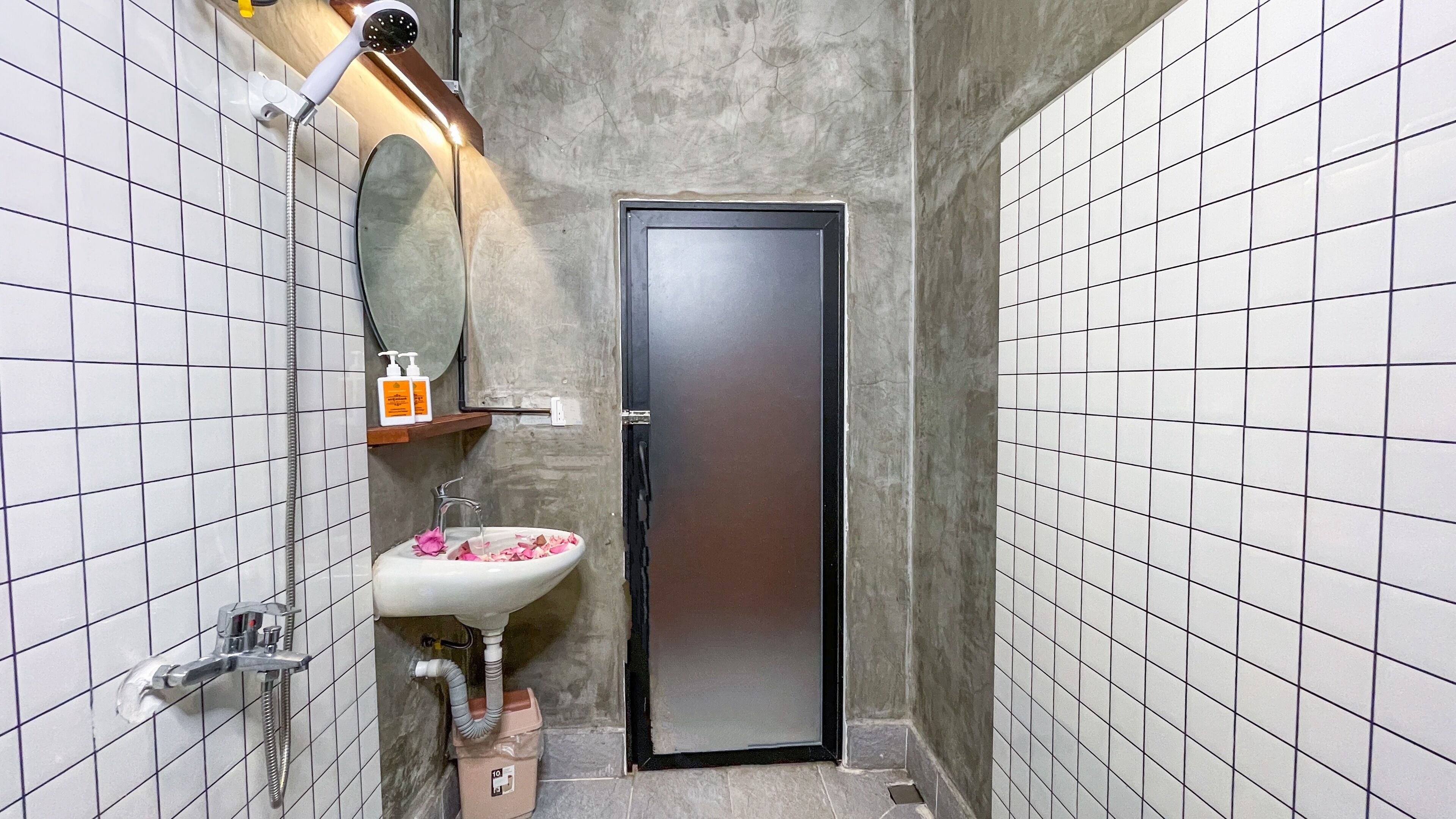 Photo - The Center Point