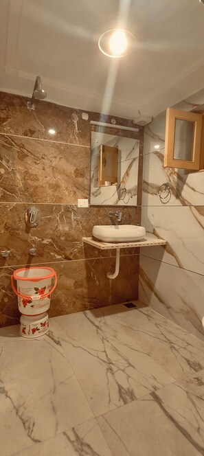 Premium Room | Bathroom | Designer toiletries, hair dryer, slippers, shampoo - Brown Palace  (Anantnag)