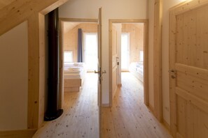 4 bedrooms, free WiFi