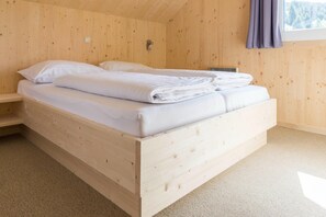 4 bedrooms, free WiFi - Majestic chalet with sauna (Sankt Georgen ob Murau - Sankt Lorenzen ob Murau)