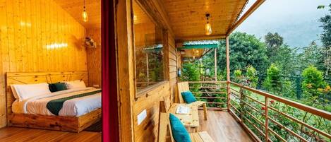 Family Room, Balcony, Mountain View | Balcony view