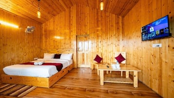 Family Room, Balcony, Mountain View