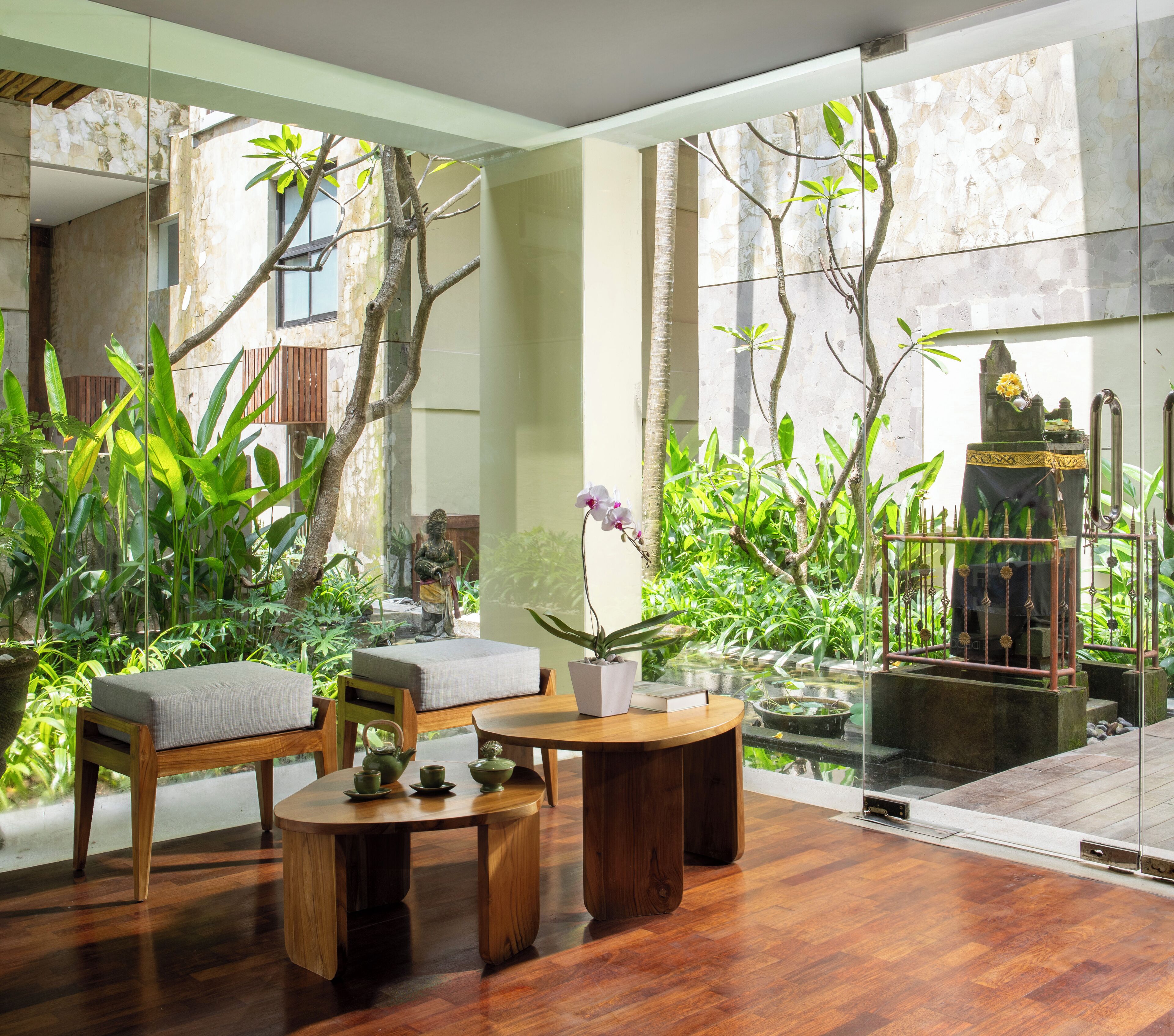 2 개의 트리트먼트룸, 마사지 서비스