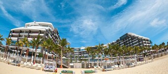 1BD Suite Garza Blanca Cabo Pool