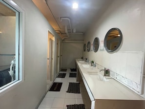 Unclassified image, 5 of 29, button - Lemon Tree Khaosan Hostel (Bangkok)