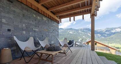 Majestic chalet with pool and sauna