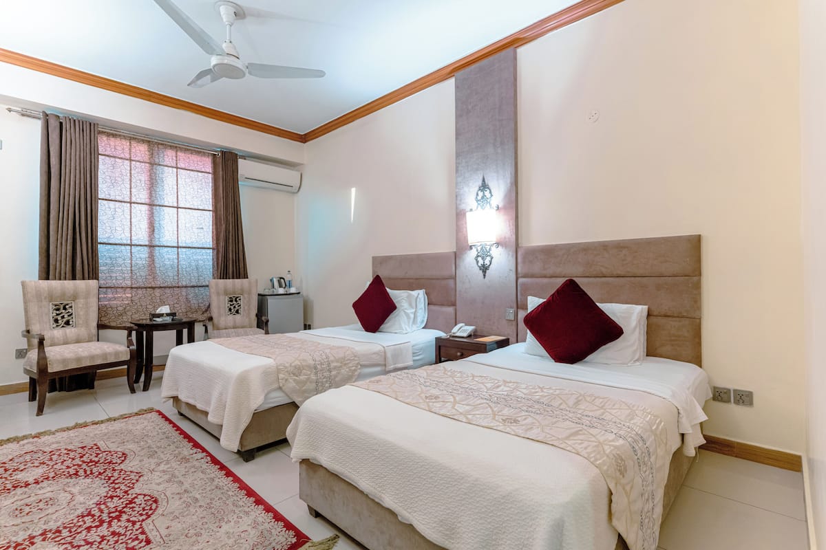 Deluxe Double or Twin Room, City View