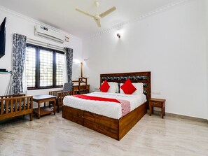 Deluxe Double or Twin Room - Star Inn Plus (Neyyattinkara)