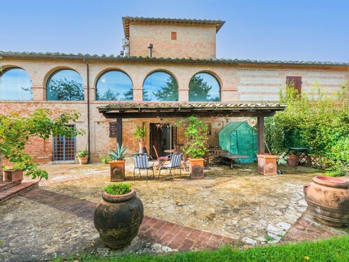 Podere Palazzetto by Interhome