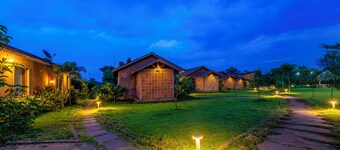 Sterling Orient Woods Pench