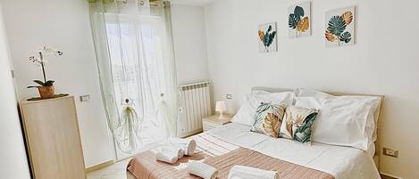 1 soverom, wi-fi (inkludert) og sengetøy