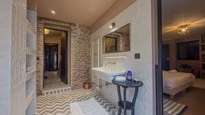 3 chambres, Wi-Fi, draps fournis