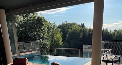 Luxury private villa with heated pool, spa and sauna