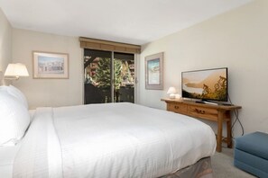 2 Schlafzimmer, Schreibtisch, Bügeleisen/Bügelbrett, kostenloses WLAN