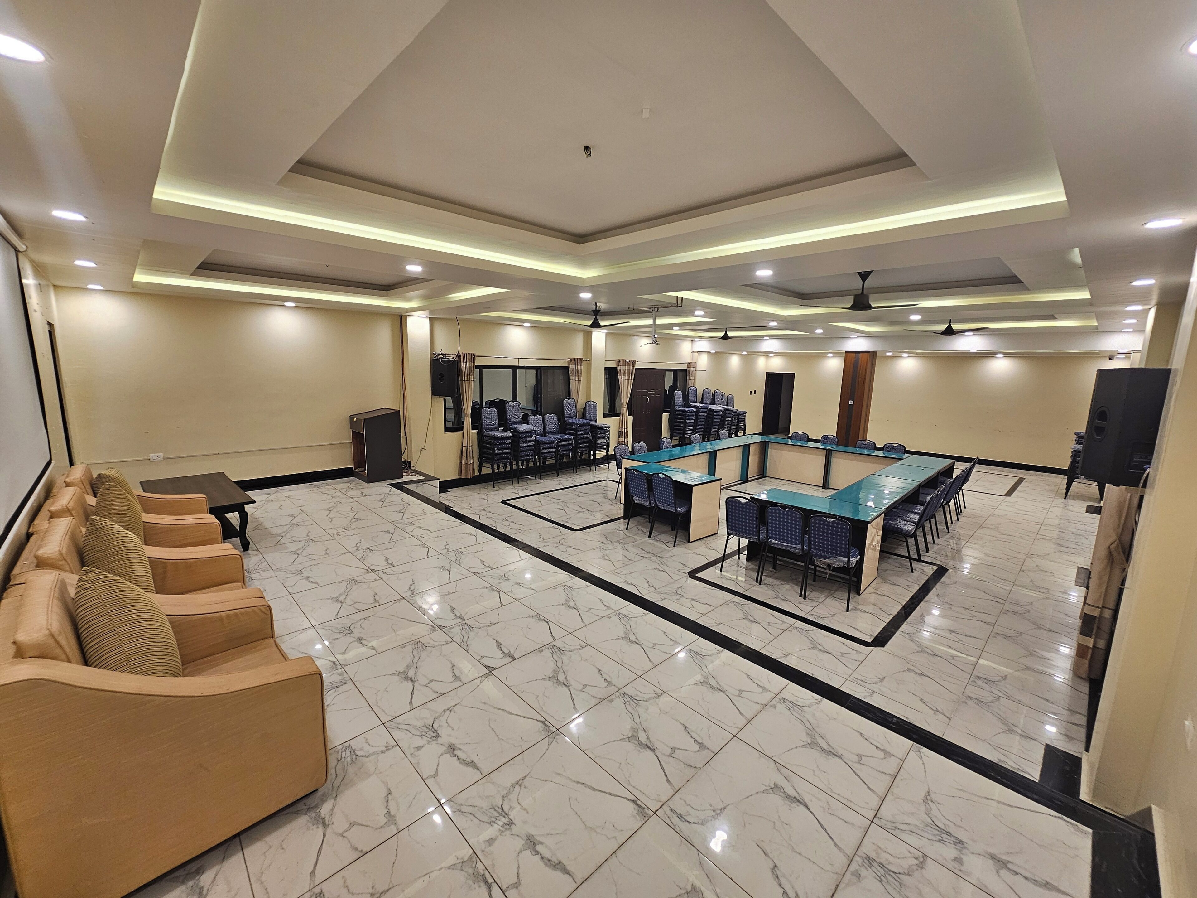 Meeting facility