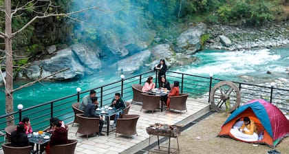 Shrestha Hotel HotSpring