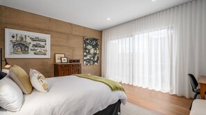 3 chambres, fer et planche Ă repasser, Wi-Fi, draps fournis