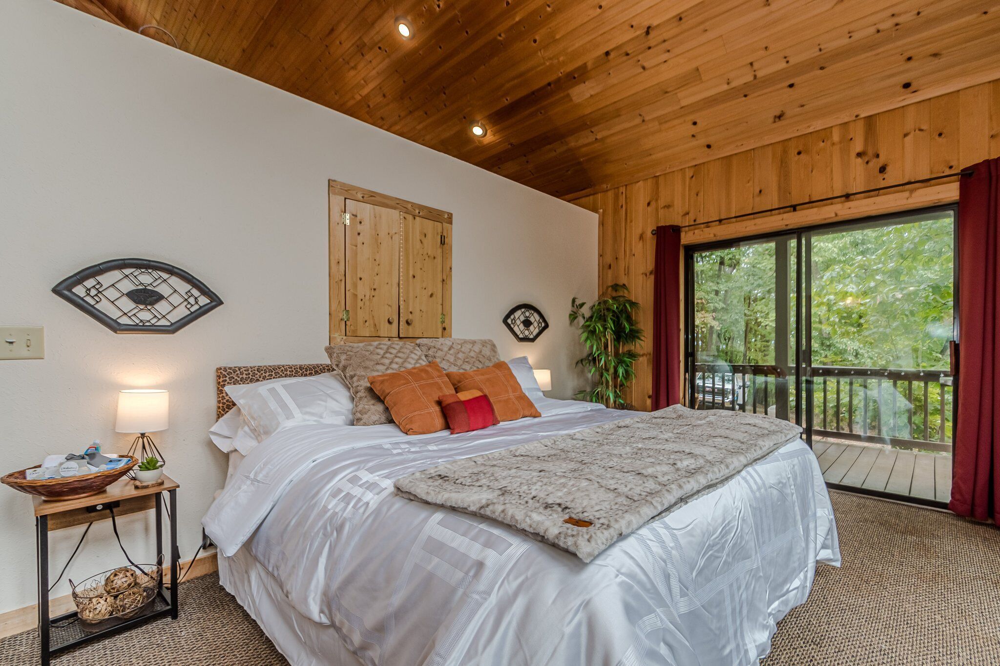 2 多间卧室、熨斗/熨衣板、WiFi、床单