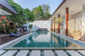 Outdoor pool - Rumah Impian Villa by Betterplace (Kerobokan)