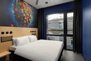 Verdunkelungsvorhänge, kostenloses WLAN, Bettwäsche