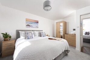 4 camere, ferro/asse da stiro, accesso a Internet, lenzuola