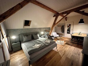 1 habitación, wifi y ropa de cama