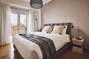 Executive Apartment, Balcony, City View