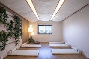 Fitness facility - Feel Sampa Vila Olimpia Flats (São Paulo)