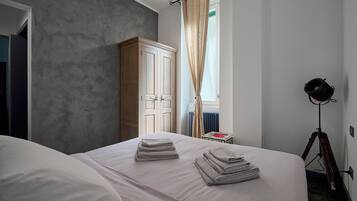 Appartamento Comfort, 1 letto matrimoniale con divano letto, cucina | 1 camera, ferro/asse da stiro, Wi-Fi gratuito