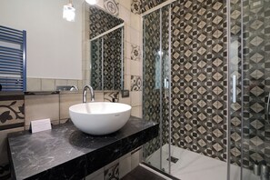 Comfort Apartment, 1 Double Bed with Sofa bed, Kitchen | Bathroom - City Center Suite (Milan)