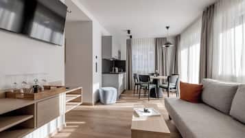 Apartamento Grand, vistas a la montaña | Servicio de comidas en la habitación