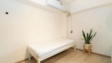 Standard Triple Room, City View