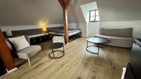 Superior Studio Suite, 1 Bedroom, Garden View | 1 bedroom, minibar, blackout drapes, soundproofing