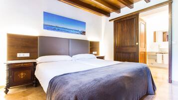 6 Schlafzimmer, Bügeleisen/Bügelbrett, kostenloses WLAN, Bettwäsche