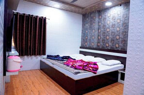 Standard Quadruple Room | Rollaway beds, free WiFi, bed sheets - Hotel Qadri 400 Mtrs from Dargah (Ajmer)