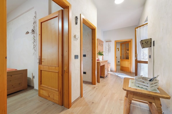 Interior - Apartment 'Casa Delle Fate' with Mountain View, Shared Terrace and Wi-Fi (Ala)