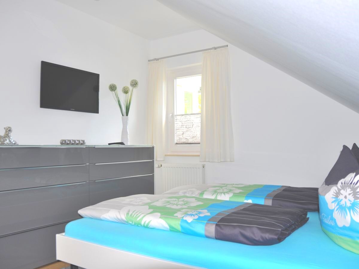 1 Schlafzimmer, Reisekinderbett, kostenloses WLAN, Bettwäsche
