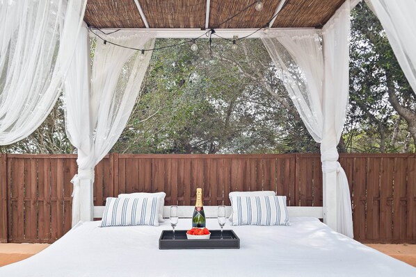 4 Schlafzimmer, Bügeleisen/Bügelbrett, kostenloses WLAN, Bettwäsche