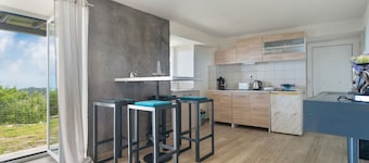 Casa di campagna 'Villa Andreas' con vista mare, terrazza privata e Wi-Fi